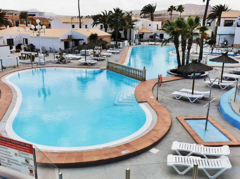 Lovely Apartment Near The Beach With Pool & Wifi Caleta De Fuste Εξωτερικό φωτογραφία