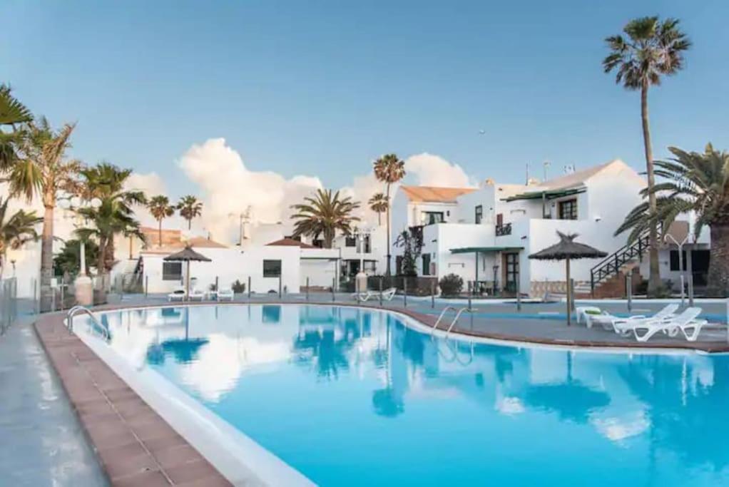 Lovely Apartment Near The Beach With Pool & Wifi Caleta De Fuste Εξωτερικό φωτογραφία