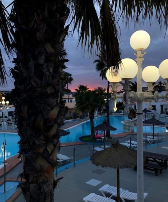 Lovely Apartment Near The Beach With Pool & Wifi Caleta De Fuste Εξωτερικό φωτογραφία